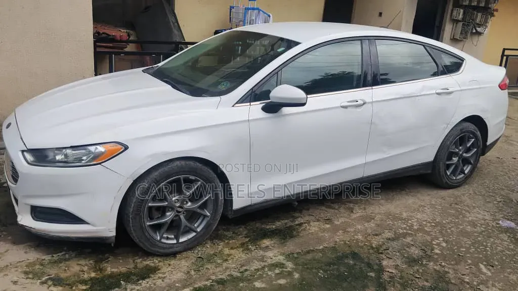 Ford Fusion 2014 White
