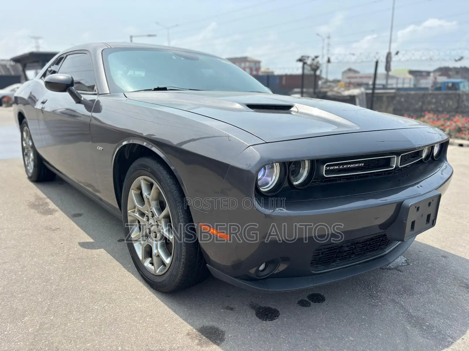 Dodge Challenger GT AWD 2017 Gray