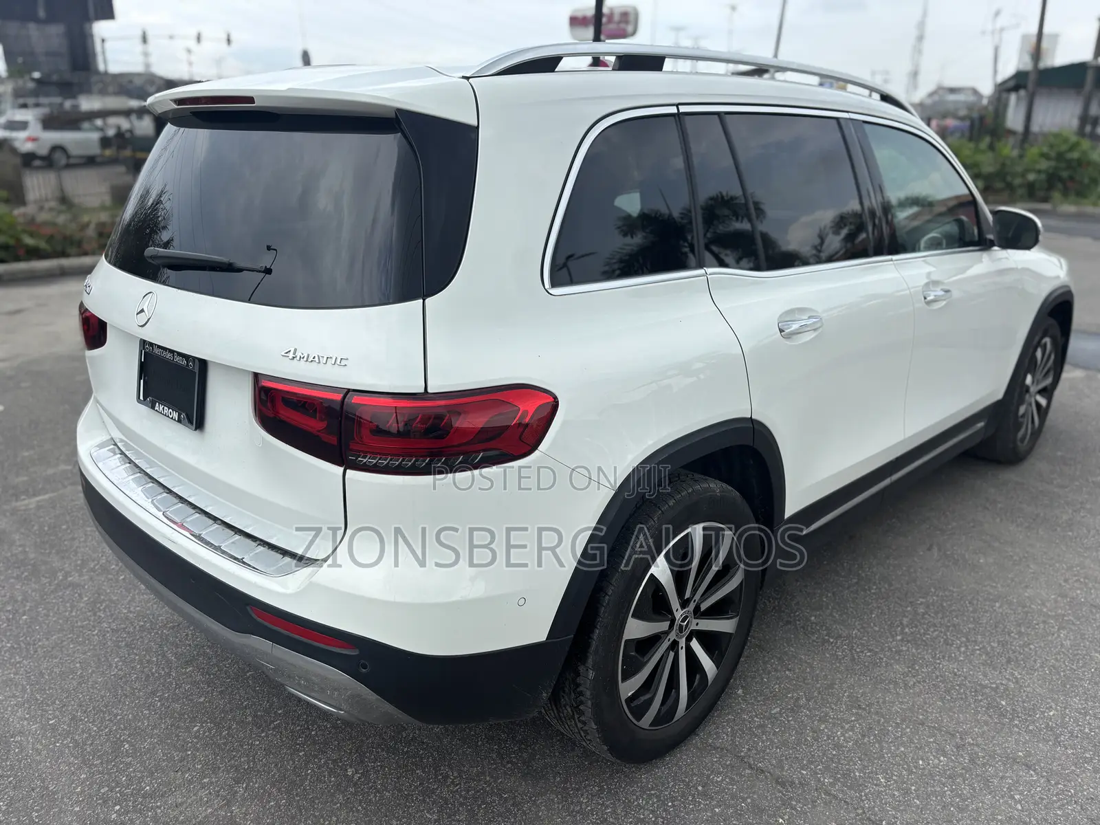 Mercedes-Benz GLB-Class GLB 250 4MATIC 2022 White