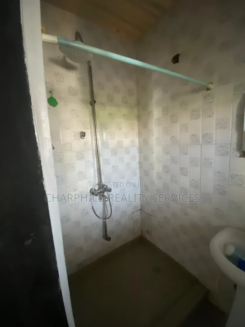 2bdrm Apartment in Ikate-Elegushi for rent