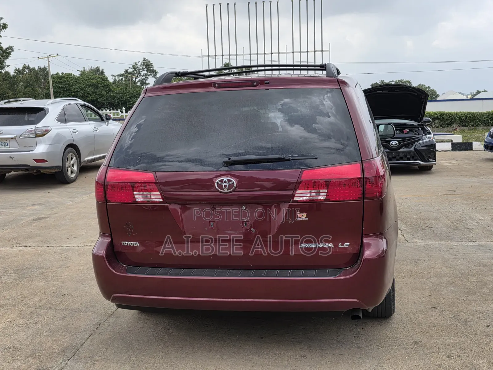 Toyota Sienna 2005 Red