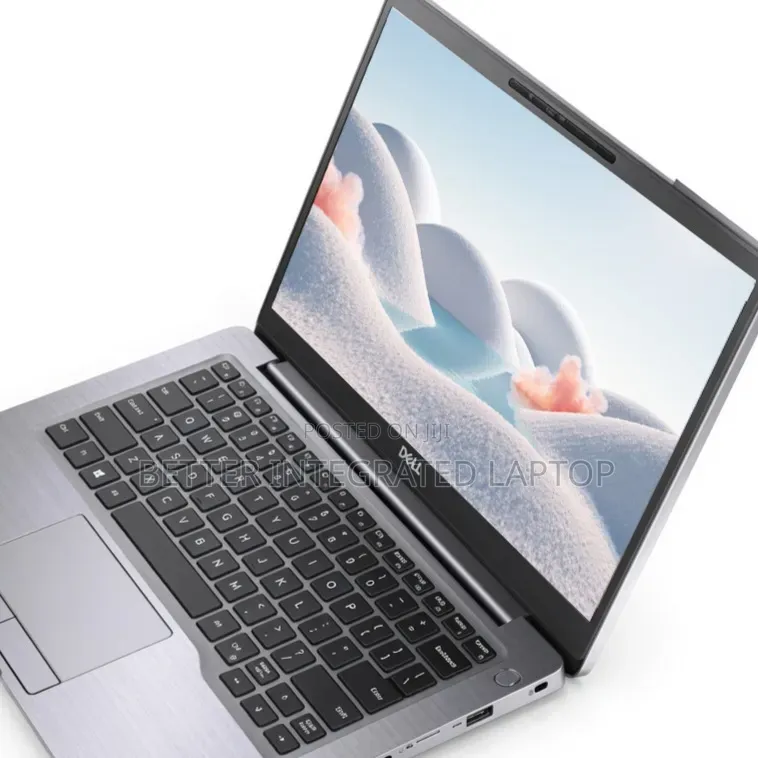 New Laptop Dell Latitude 3560 8GB Intel Core i5 SSD 256GB