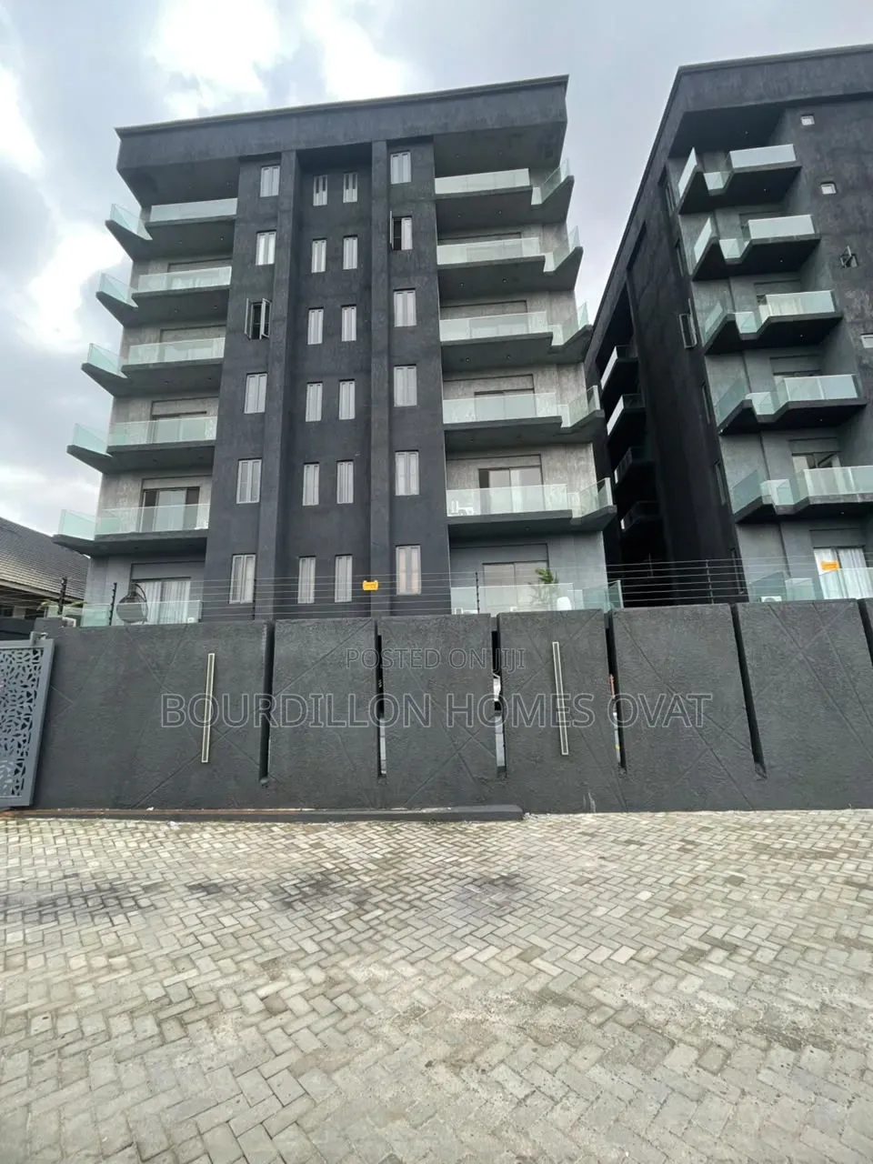 Furnished 2bdrm Apartment in Ikate Lekki Lagos for sale