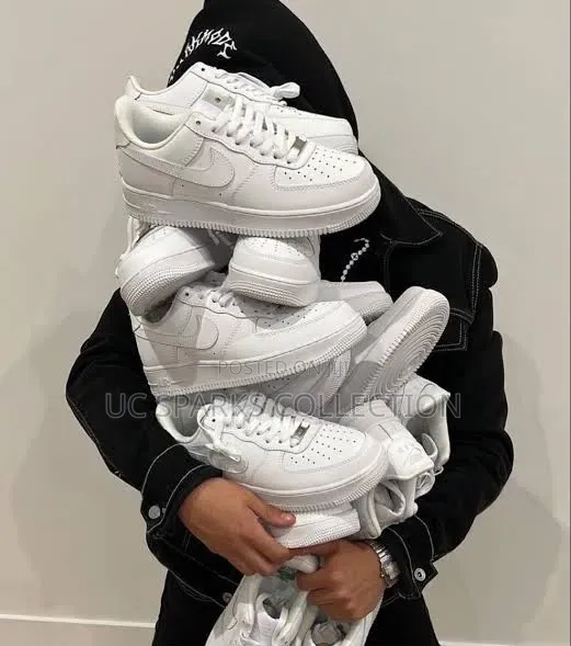 High-Quality Unisex NIKE SNEAKERS