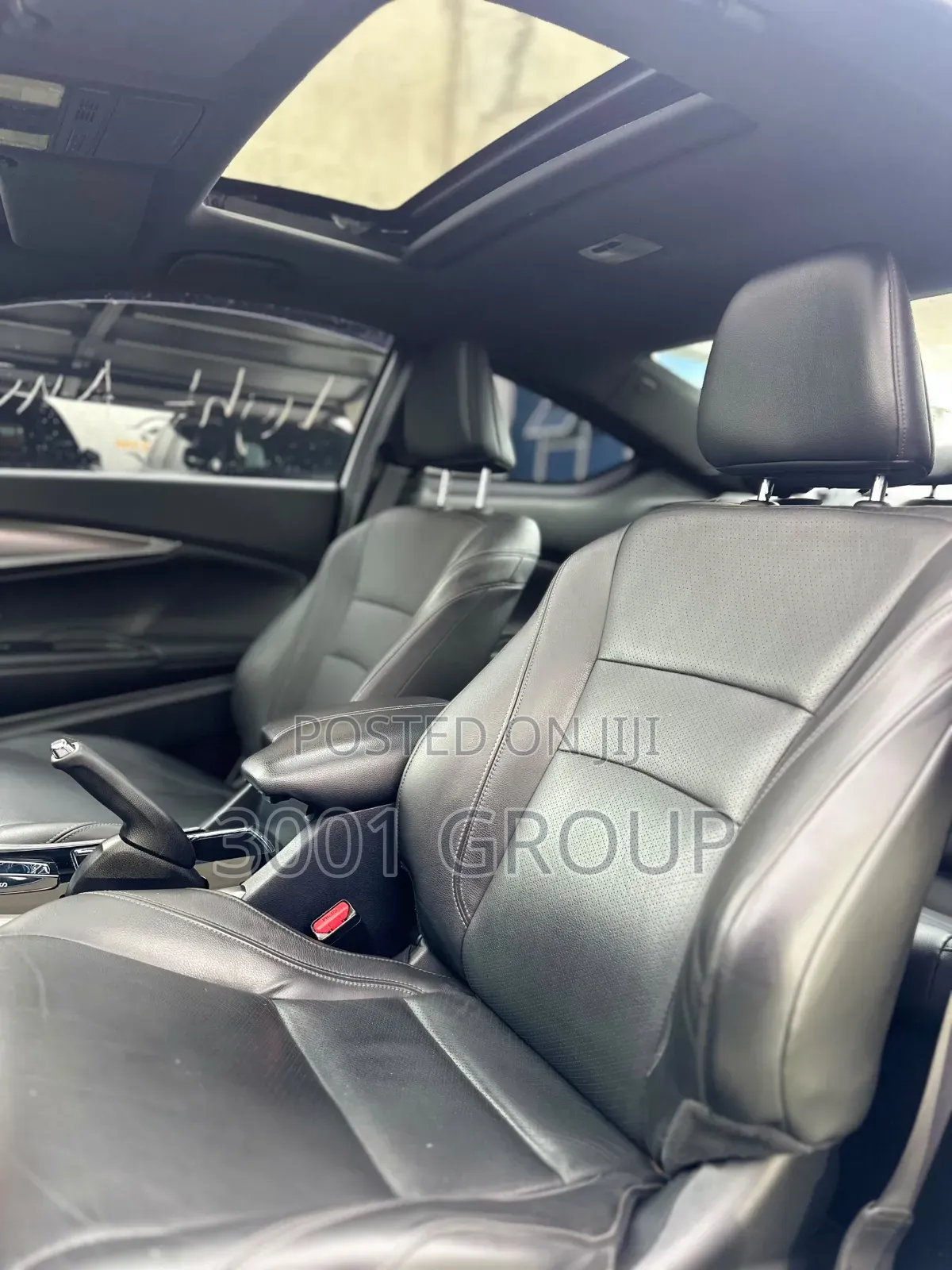 Honda Accord Touring V6 2dr Coupe FWD (3.5L 6cyl 6A) 2017 White