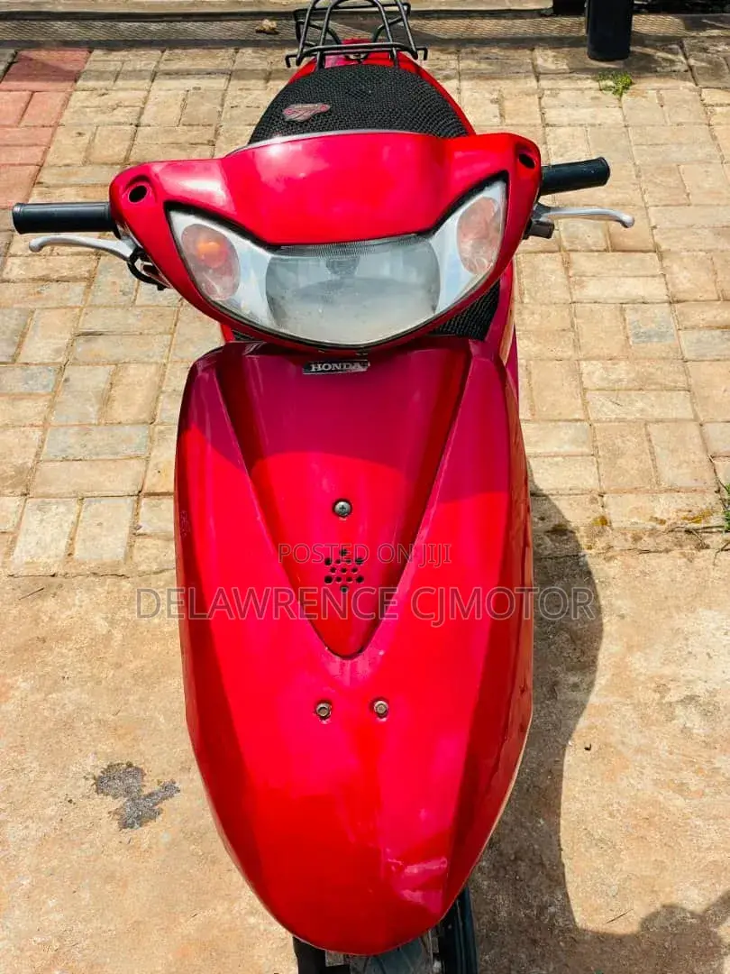 Honda Dio 2023 Red