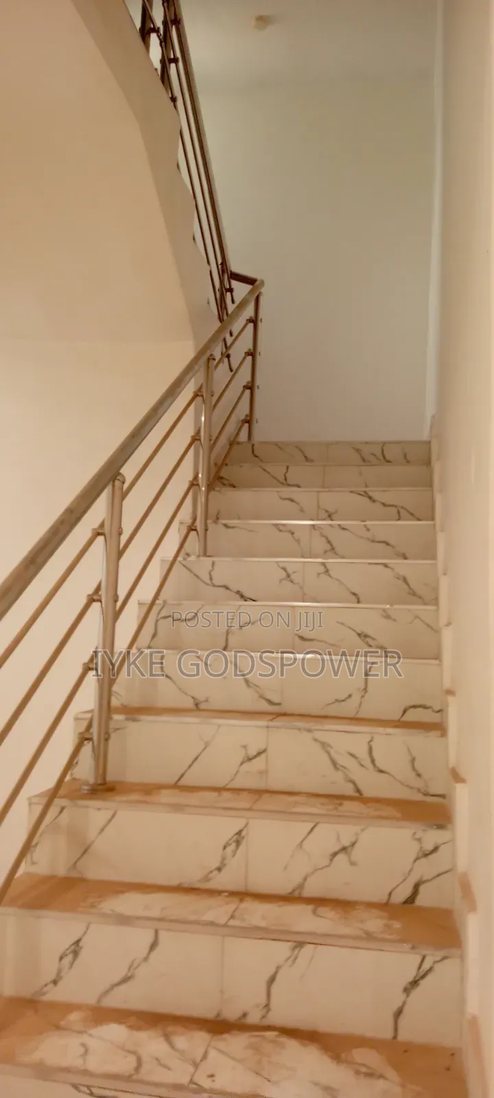 4bdrm Duplex in Kaura for rent