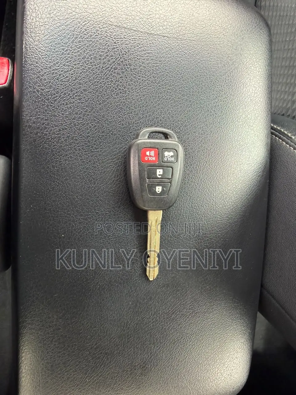 Toyota Camry SE 4dr Sedan (2.5L 4cyl 6A) 2012 Red