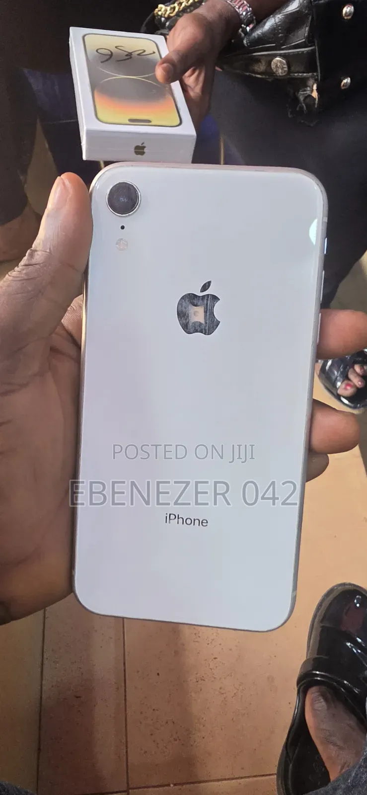 Apple iPhone XR 128 GB White