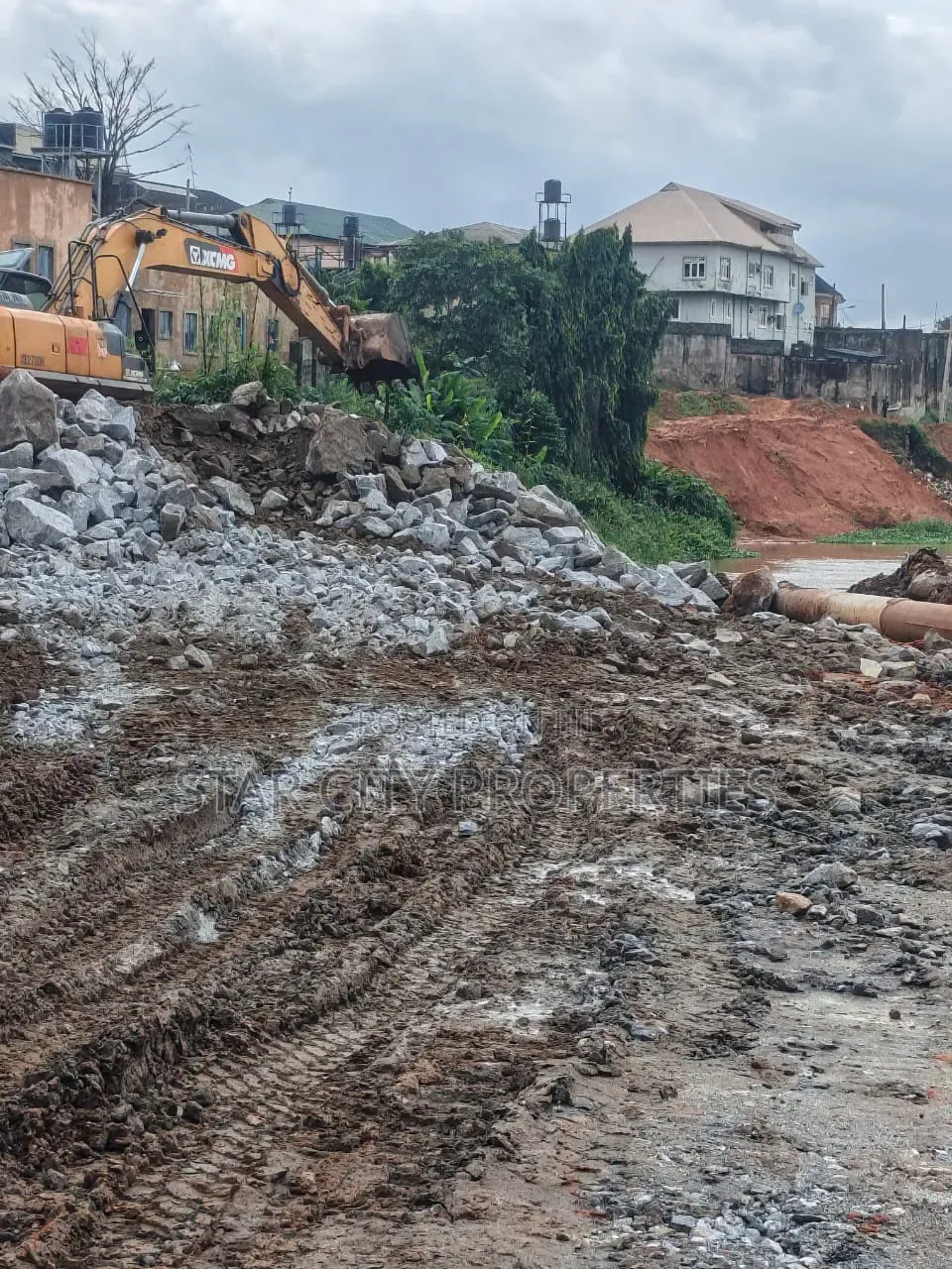 500sqm Behind River Valley Estate Berger