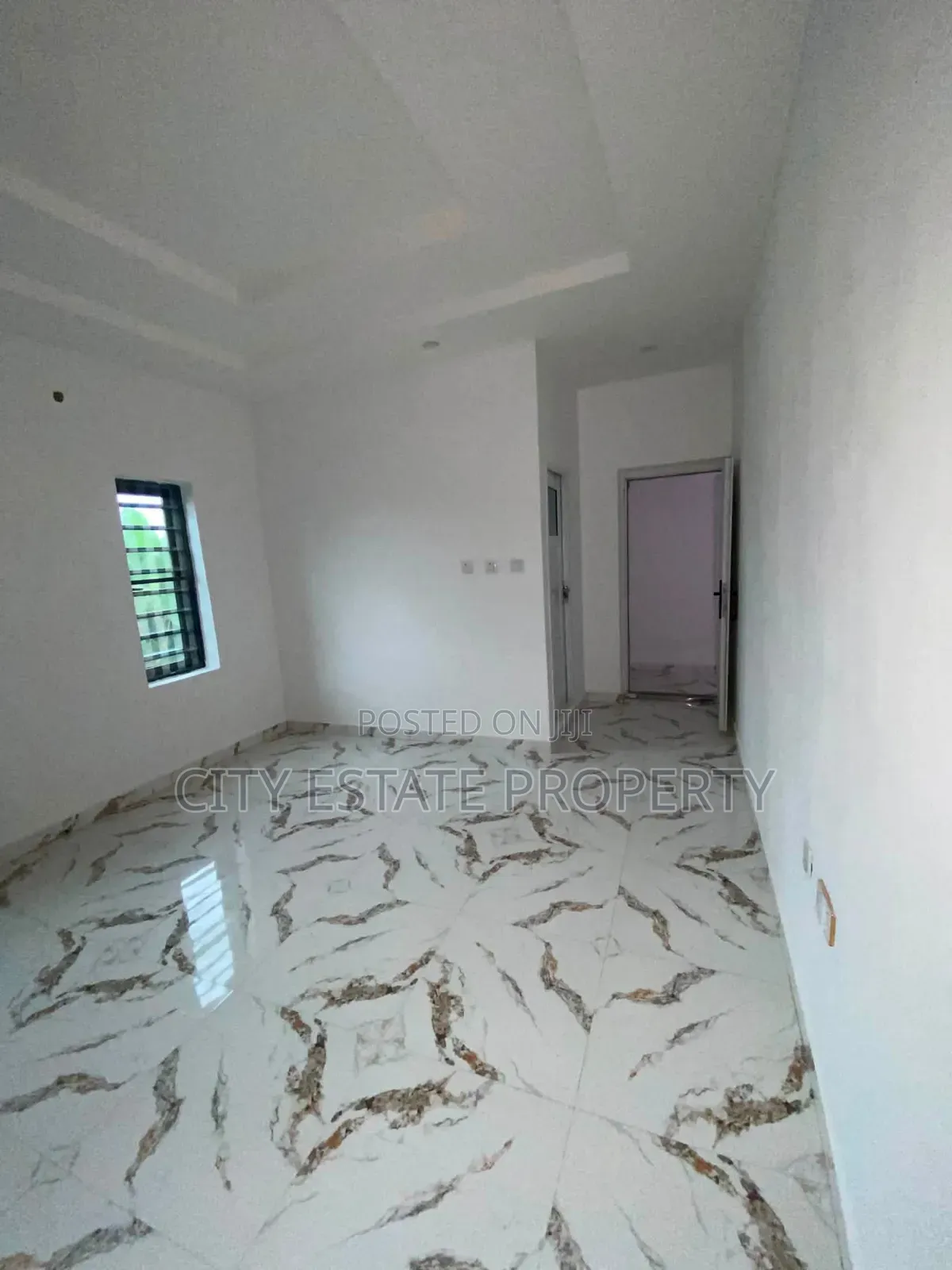 2bdrm Block of Flats in City Estate, Rukpokwu for rent