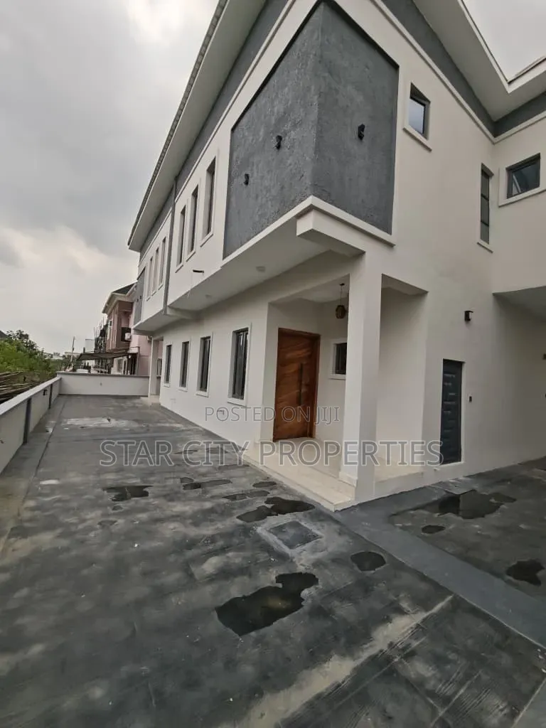 3bdrm Duplex in Greenfield, Isheri North for rent
