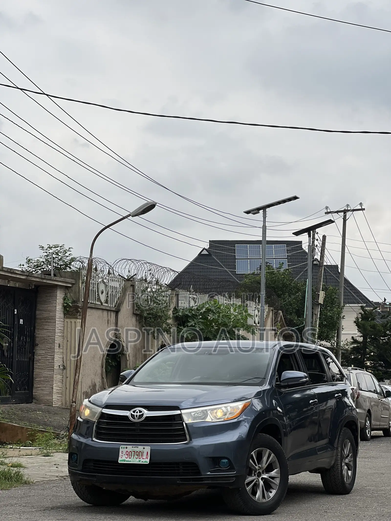 Toyota Highlander 2014 Blue