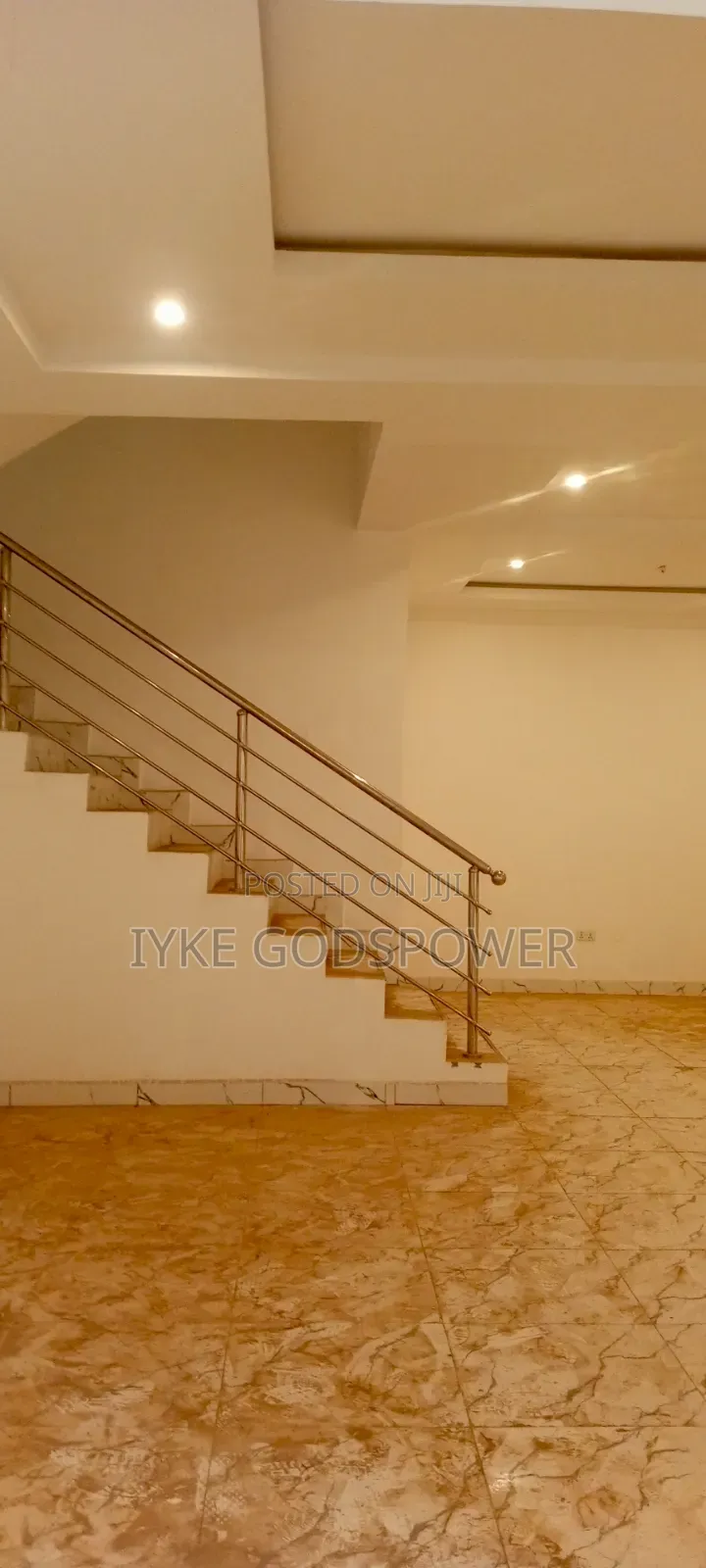 4bdrm Duplex in Kaura for sale