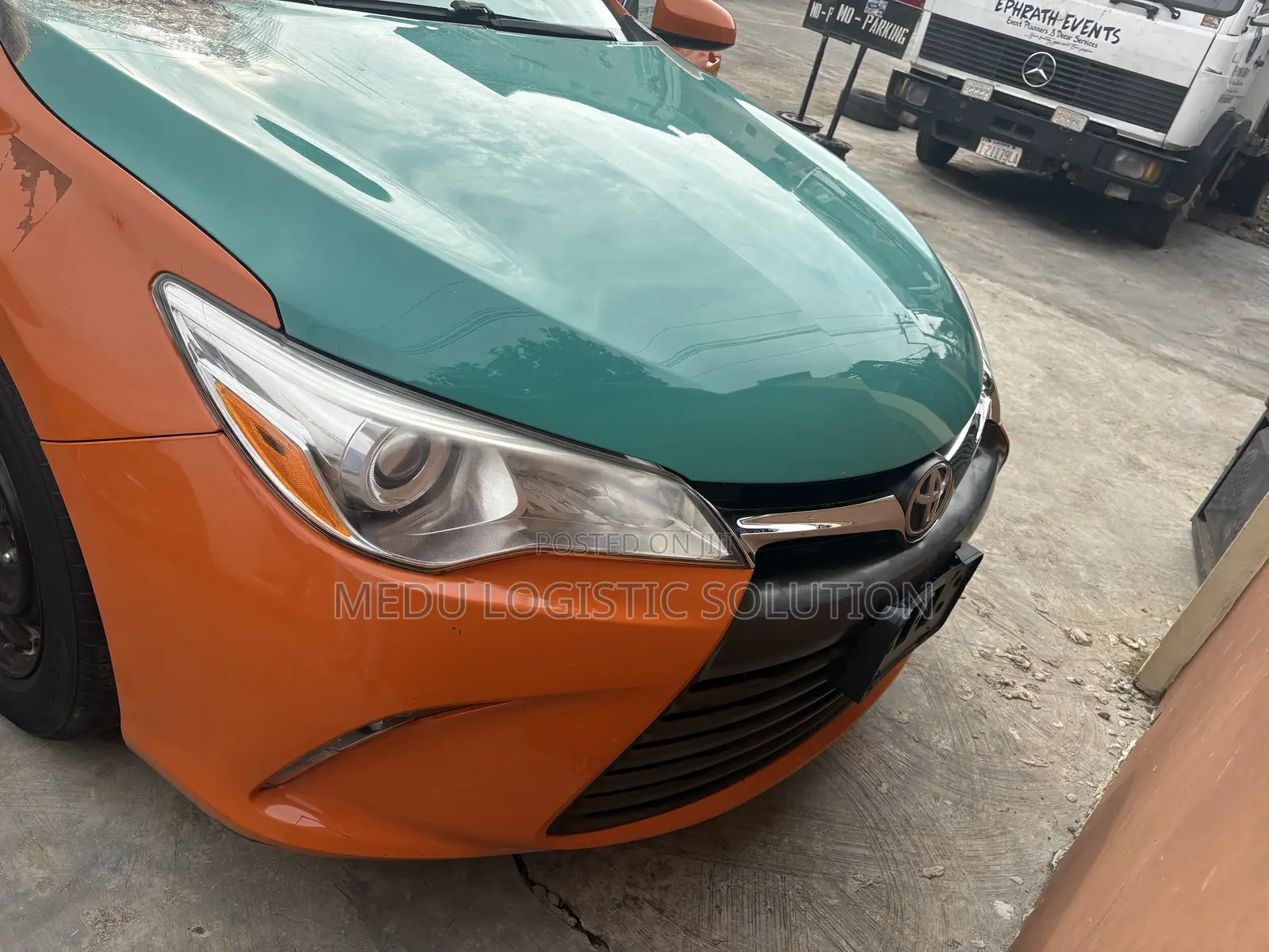 Toyota Camry LE 4dr Sedan (2.5L 4cyl 6A) 2017 Orange
