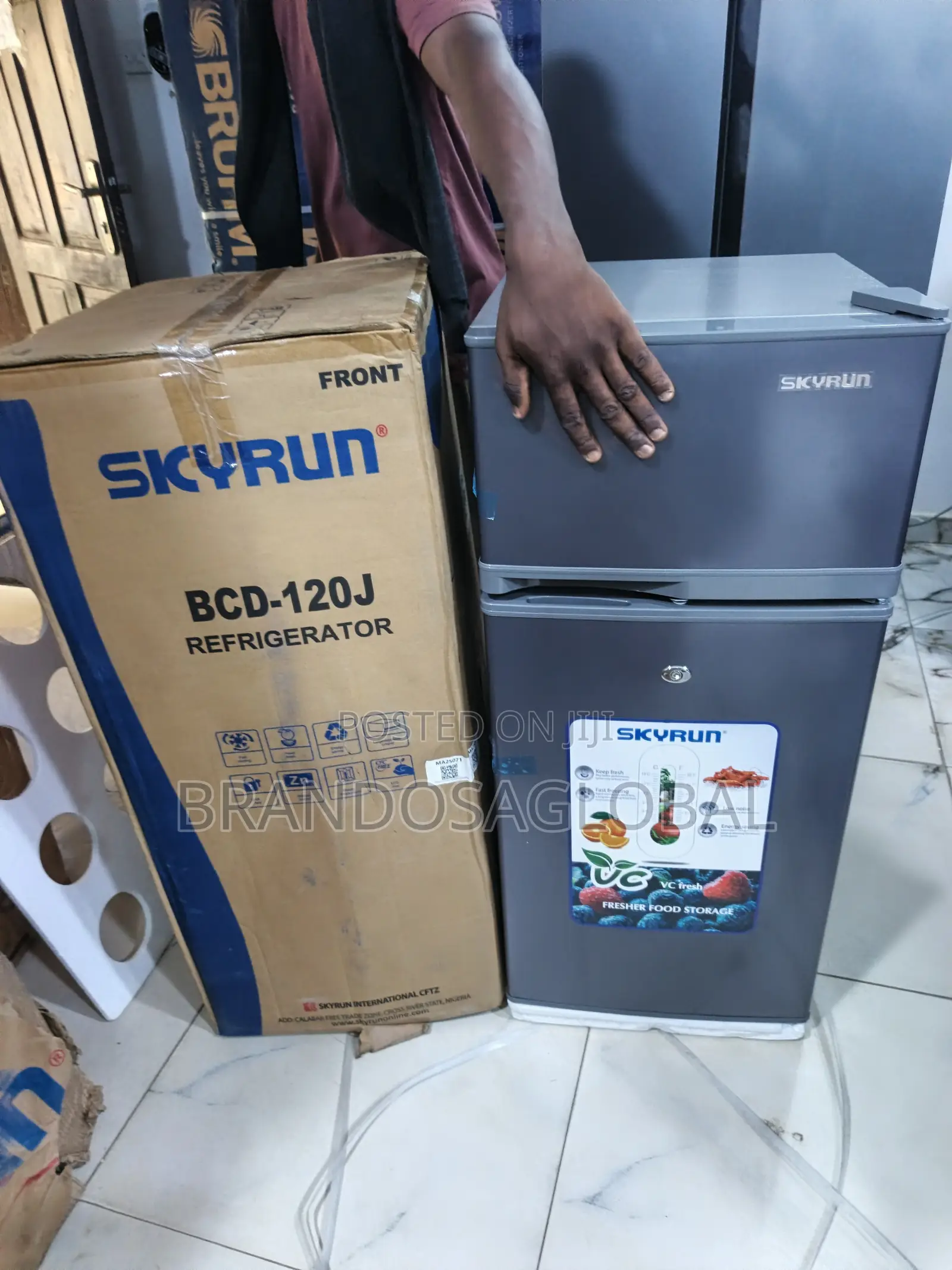 Skyrun BCD-120J Refrigerator – Reliable Food Cooling Appliance