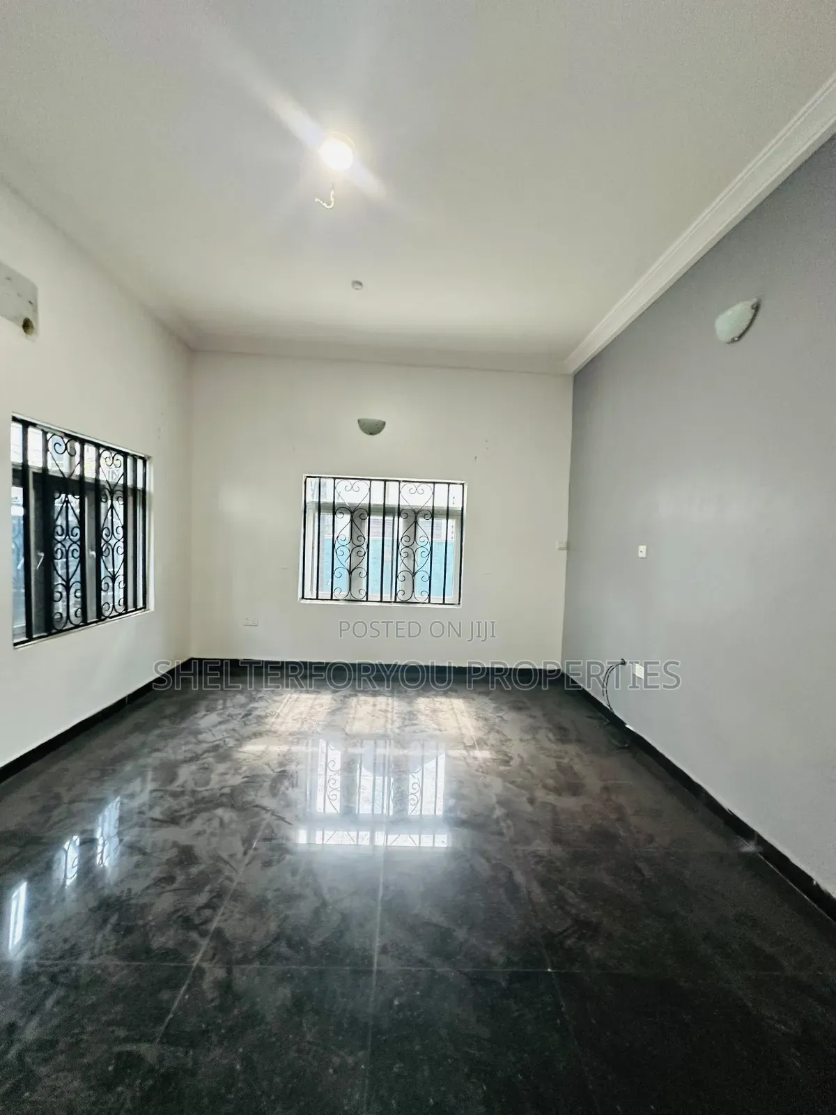 2bdrm Duplex in Lekki Phase 1 for rent