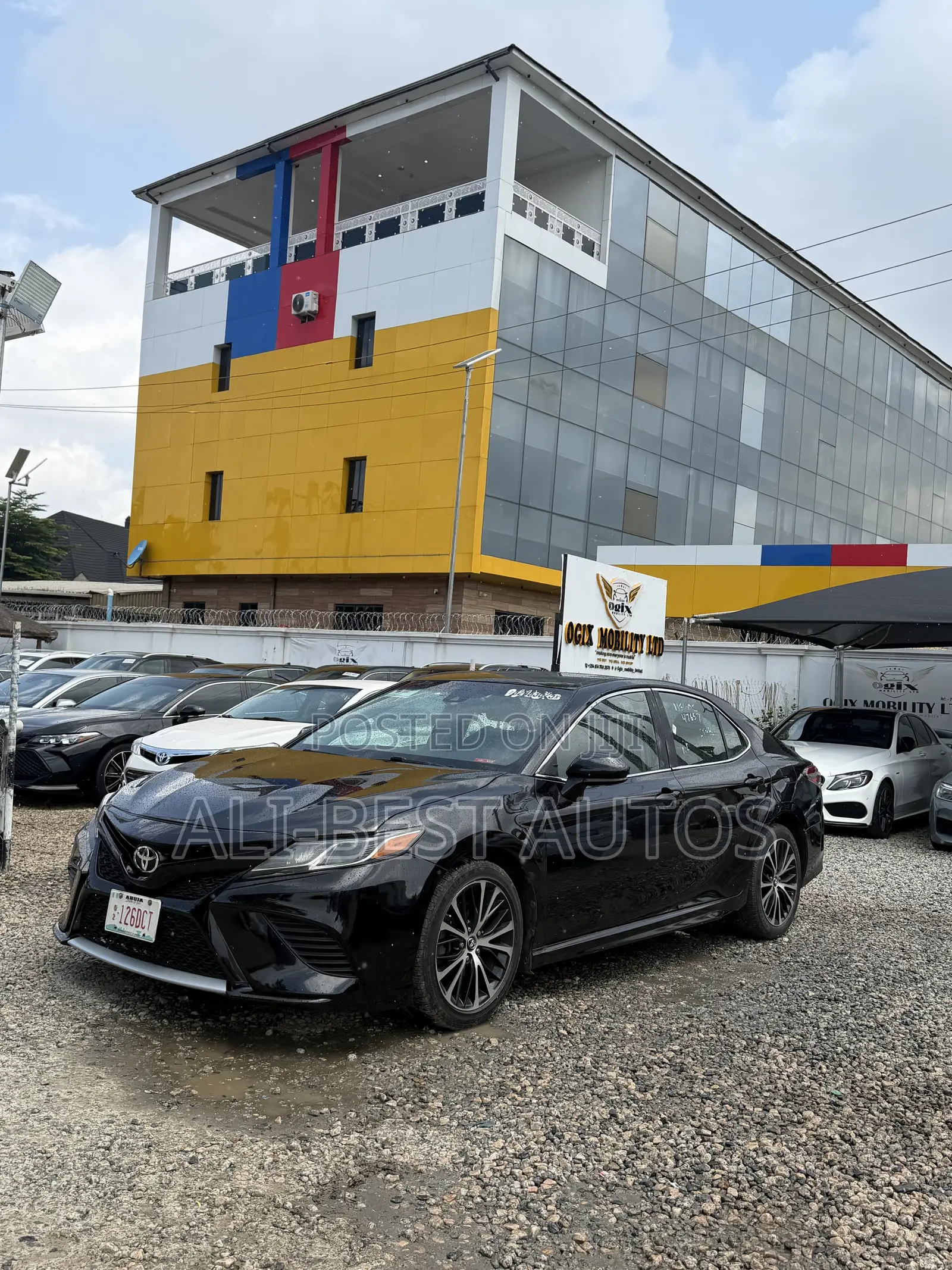Toyota Camry SE (2.5L 4cyl 8A) 2019 Black