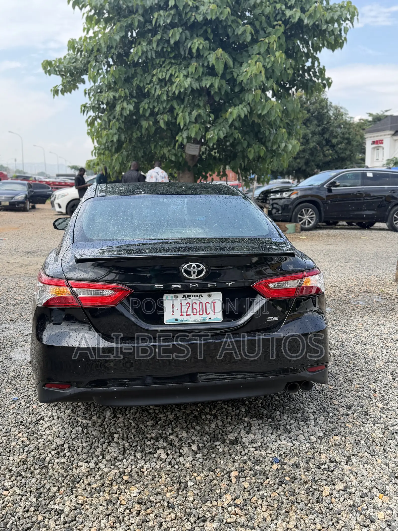 Toyota Camry SE (2.5L 4cyl 8A) 2019 Black