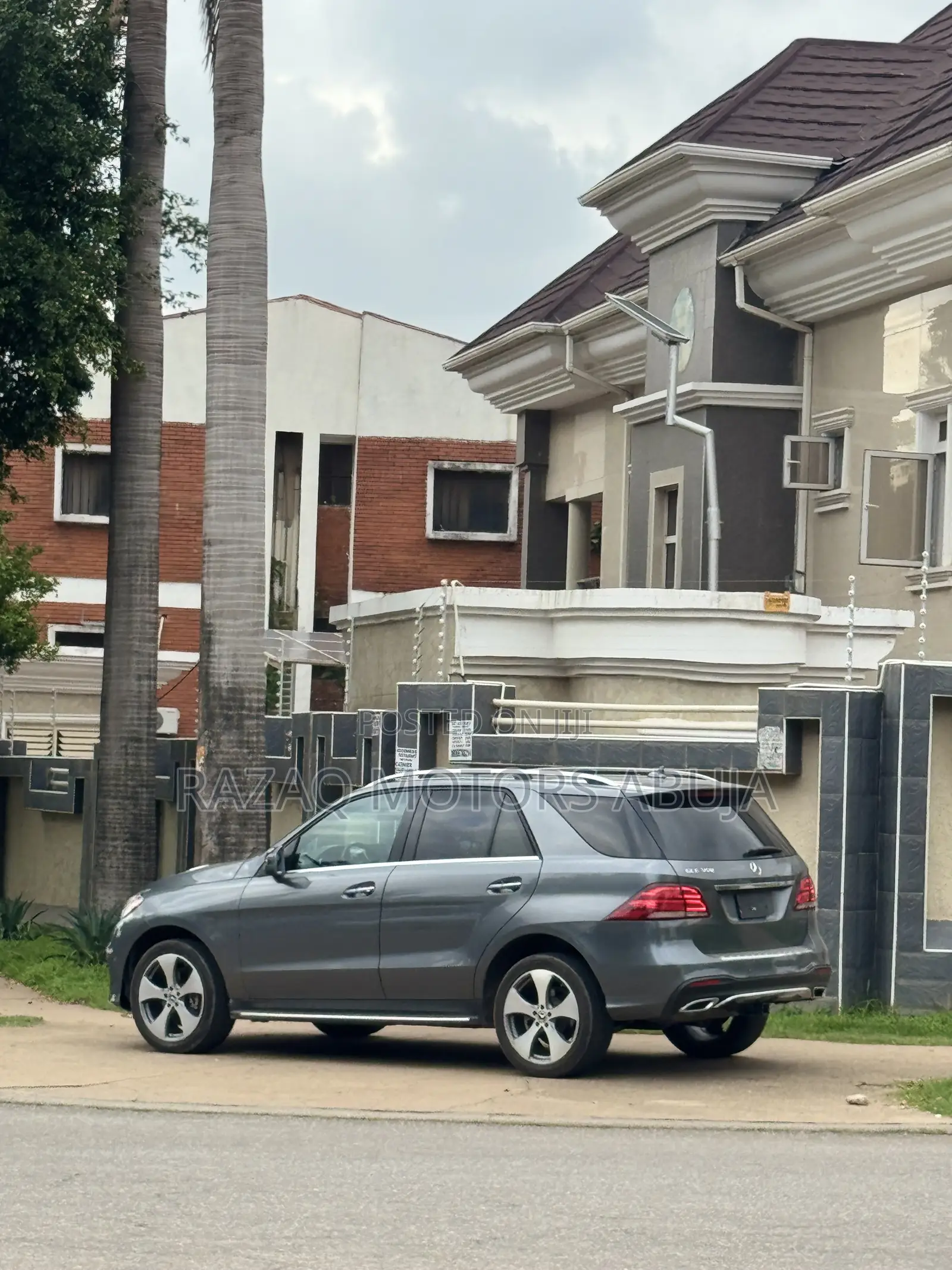Mercedes-Benz GLE-Class GLE 350 2018 Gray