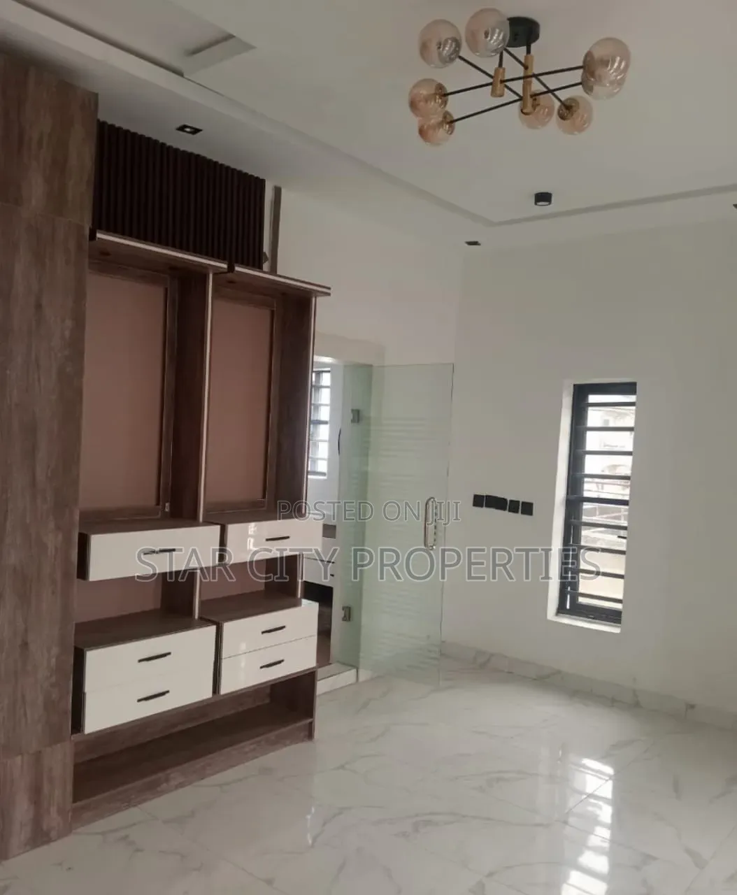 5bdrm Duplex in Magodo Phase 2 for sale
