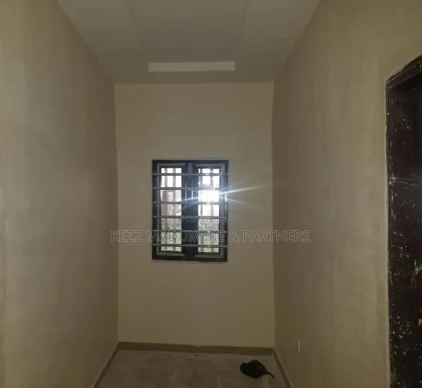 1bdrm Block of Flats in Elikpokpodu Rukpokwu for rent
