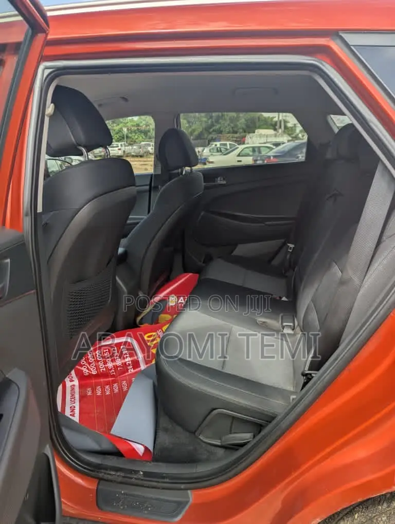 Hyundai Tucson Eco AWD 2016 Orange