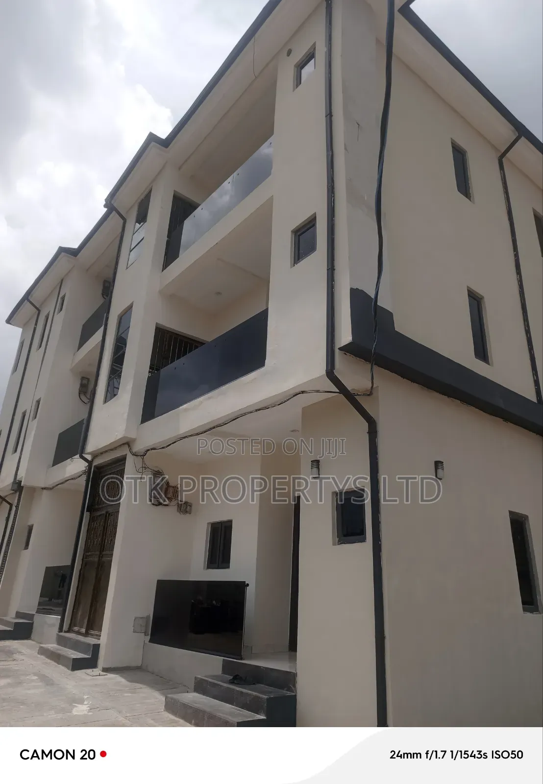 2bdrm Block of Flats in Fo1, Kubwa for rent