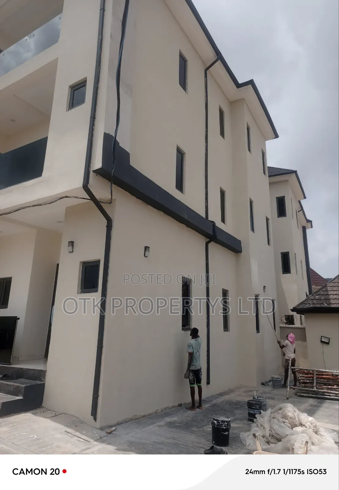 2bdrm Block of Flats in Fo1, Kubwa for rent