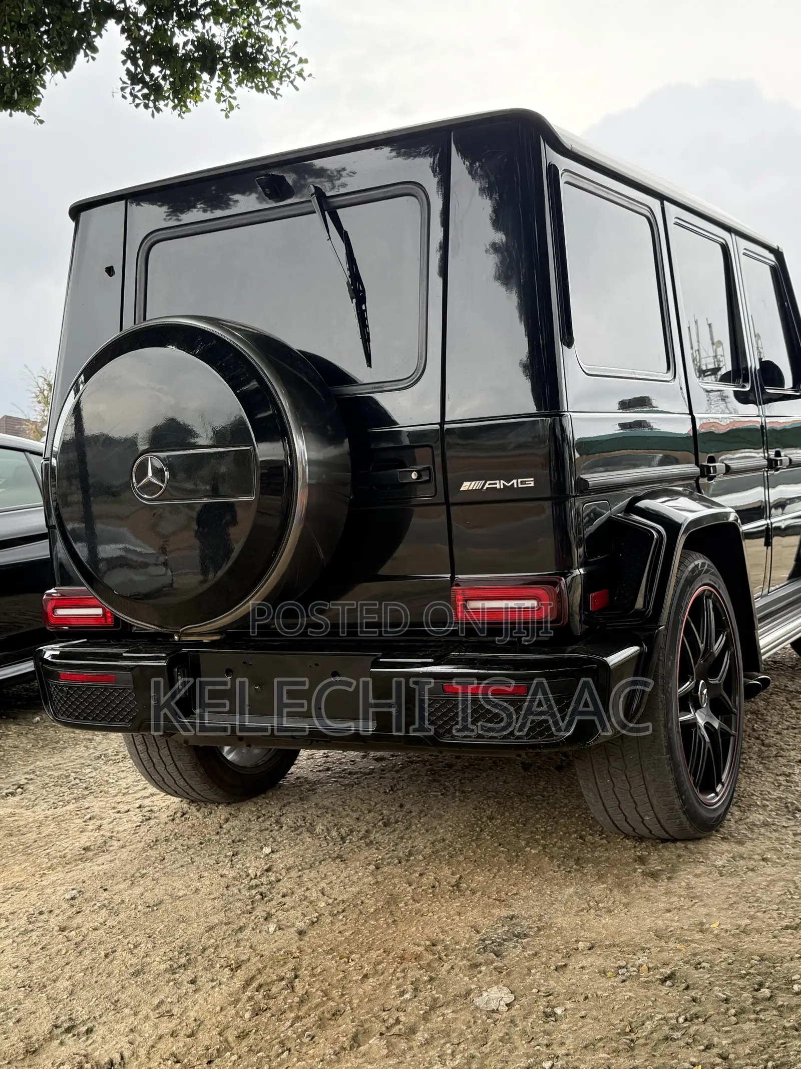 Mercedes-Benz G-Class G63 AMG 4dr SUV 4WD (5.5L 8cyl Turbo 7A) 2015