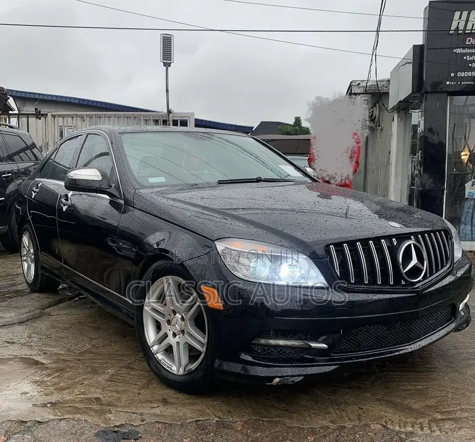 Mercedes-Benz C300 2008 Black