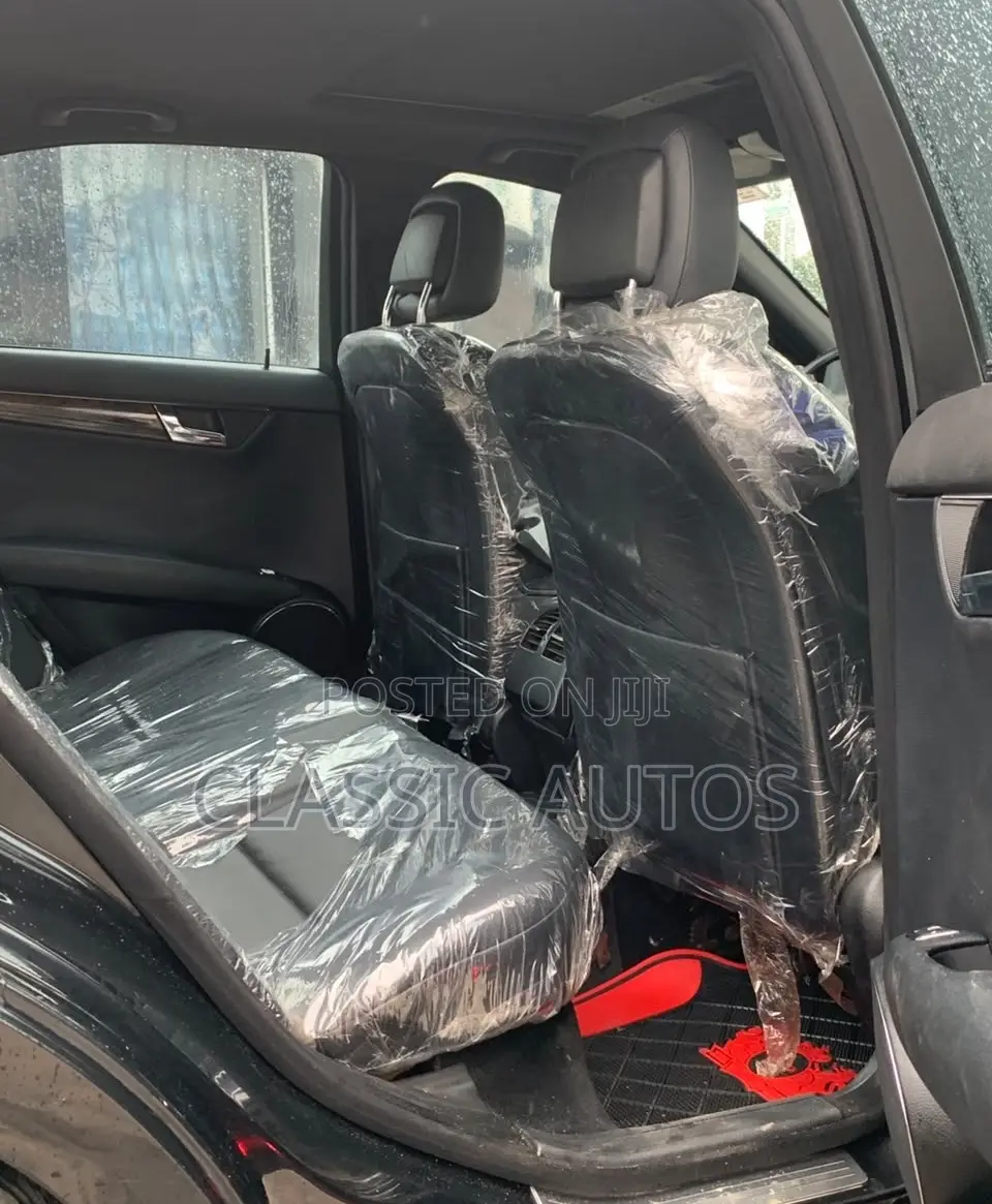 Mercedes-Benz C300 2008 Black