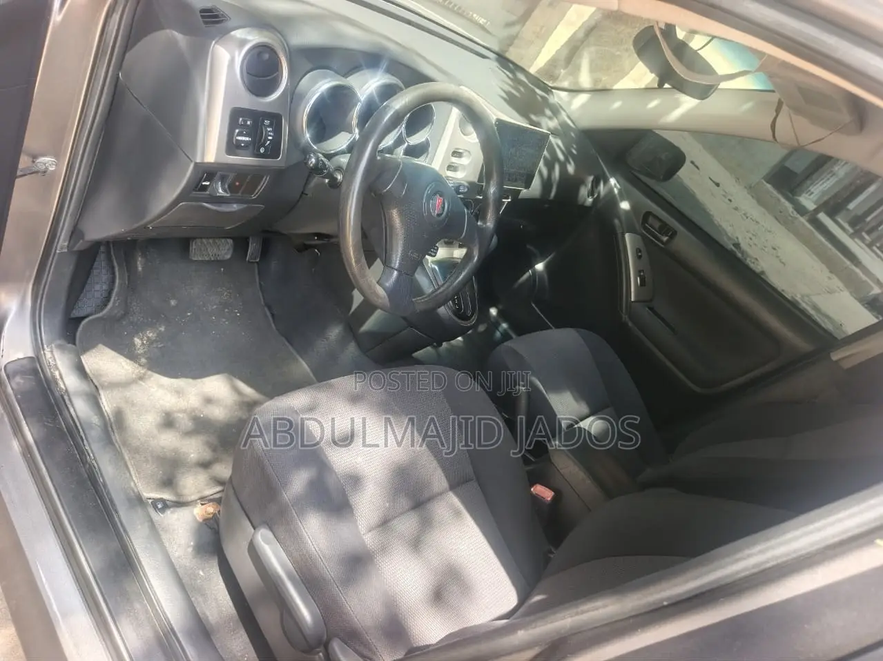 Pontiac Vibe 2005 Gray