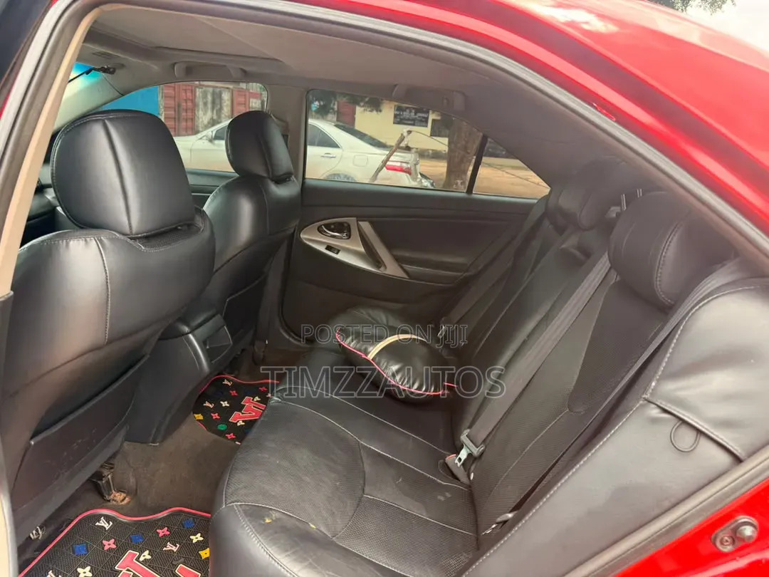 Toyota Camry 2009 Red