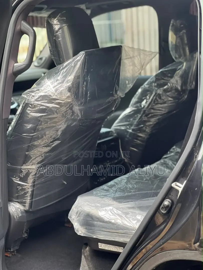 Toyota Land Cruiser 2024 Black