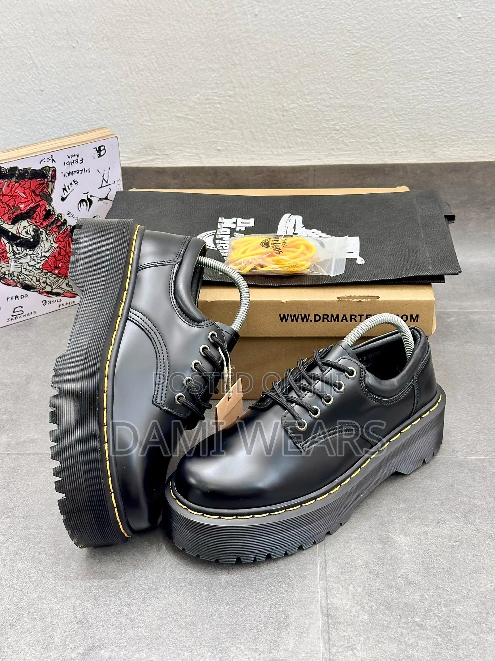 Dr Martens Quad Holes