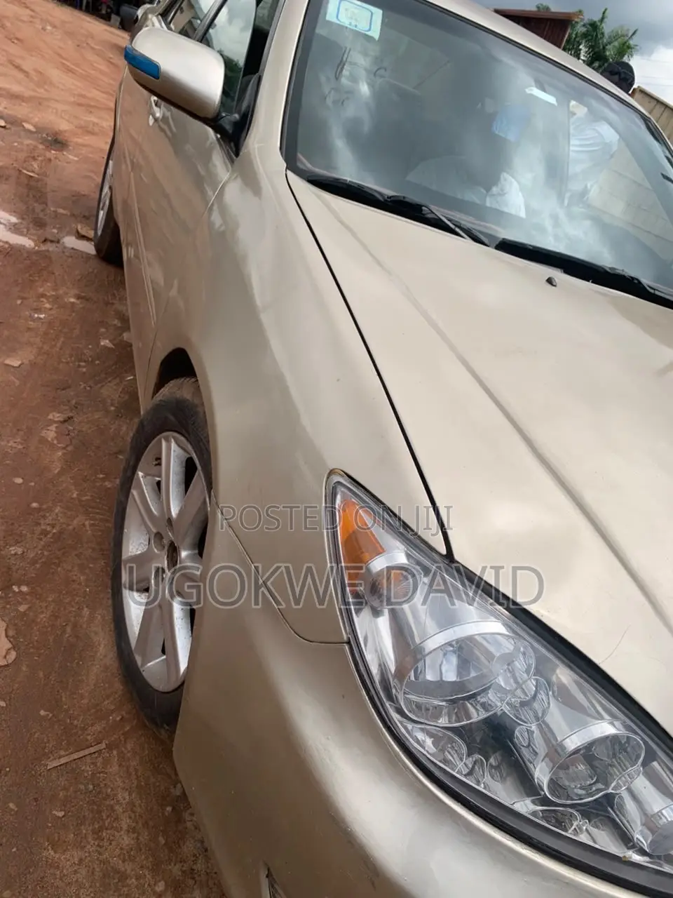 Toyota Camry 2005 Gold