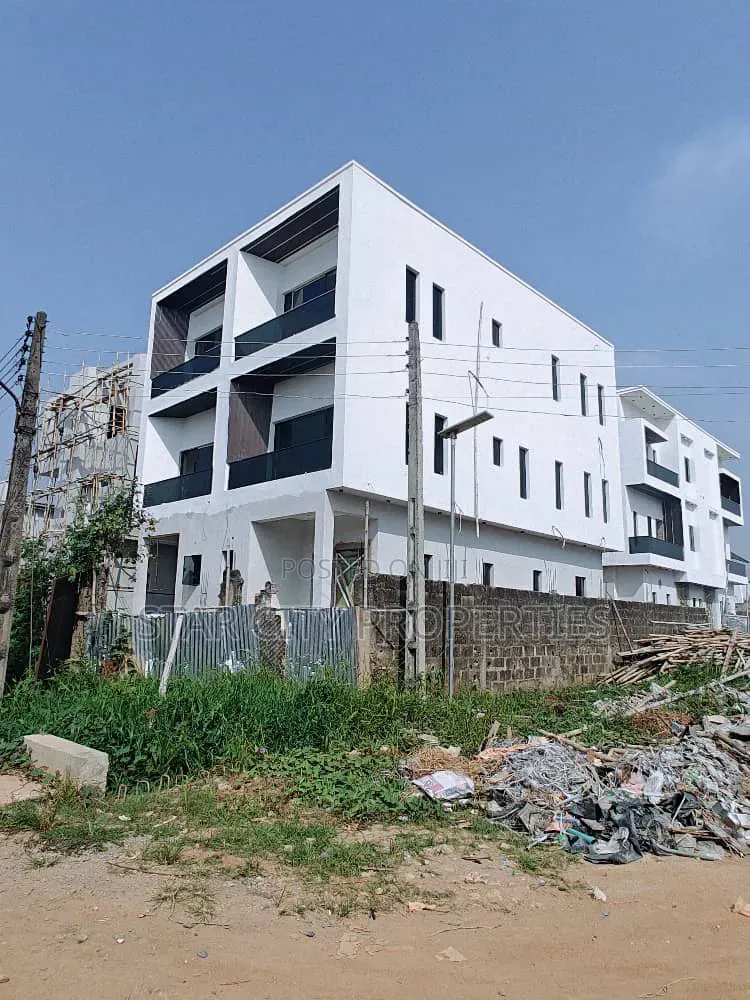 5bdrm Duplex in Greenfield, Isheri North for rent
