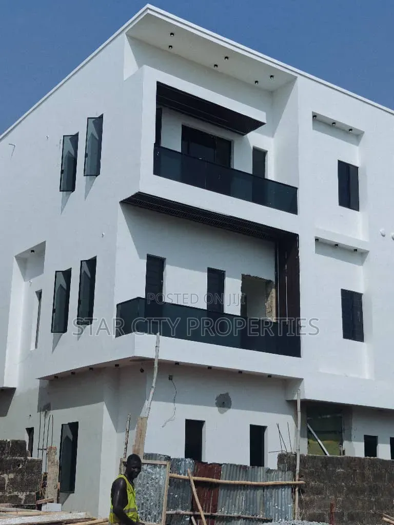 5bdrm Duplex in Greenfield, Isheri North for rent