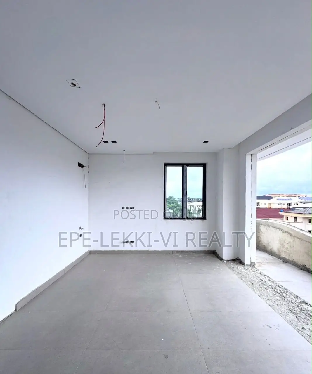 3bdrm Apartment in Victoria Island for sale
