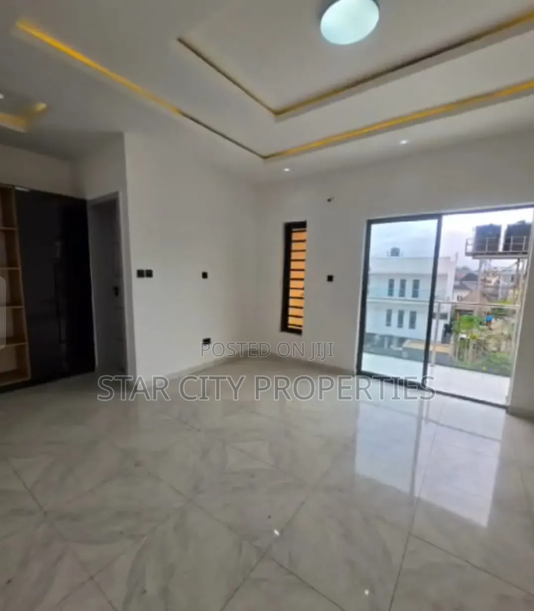 4bdrm House in Ogudu Gra Phase 2 for sale