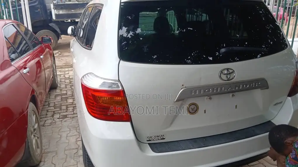 Toyota Highlander 2010 White
