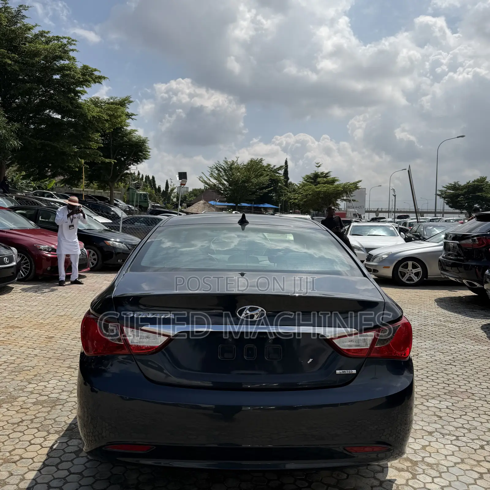 Hyundai Sonata Limited Sedan FWD (2.4L 4cyl 6A) 2012 Black