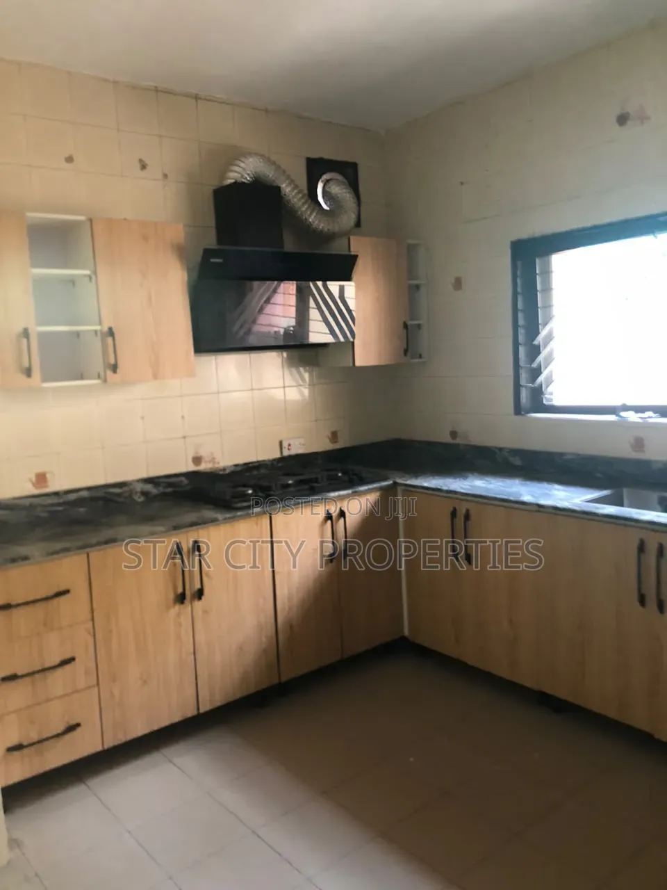 5bdrm House in Ramat, Ogudu Gra for rent