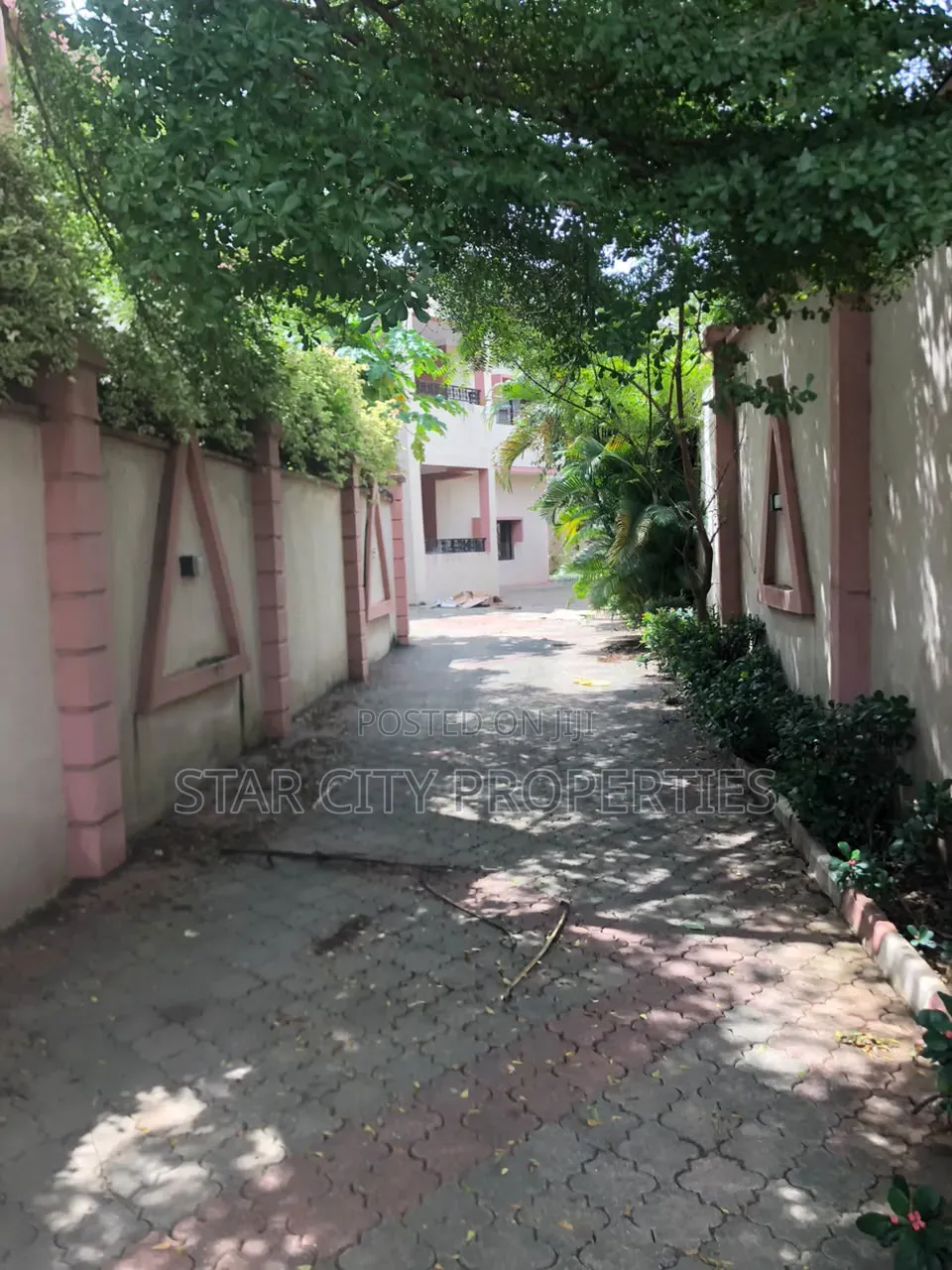 5bdrm House in Ramat, Ogudu Gra for rent