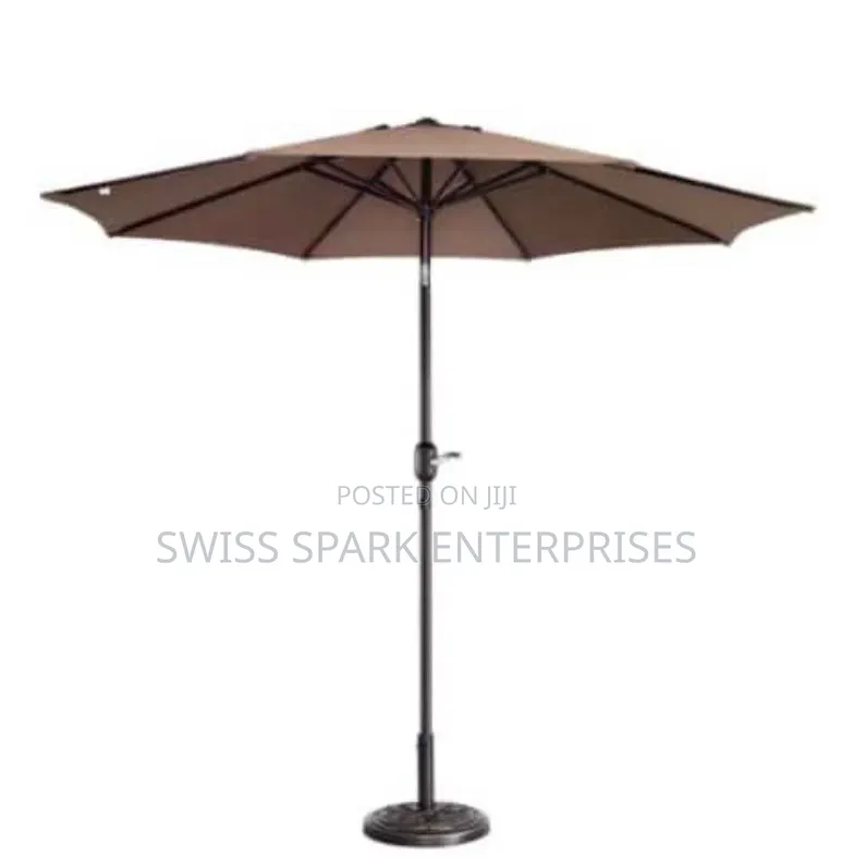 High Quality Patio / Garden / Beach Umbrella With Base