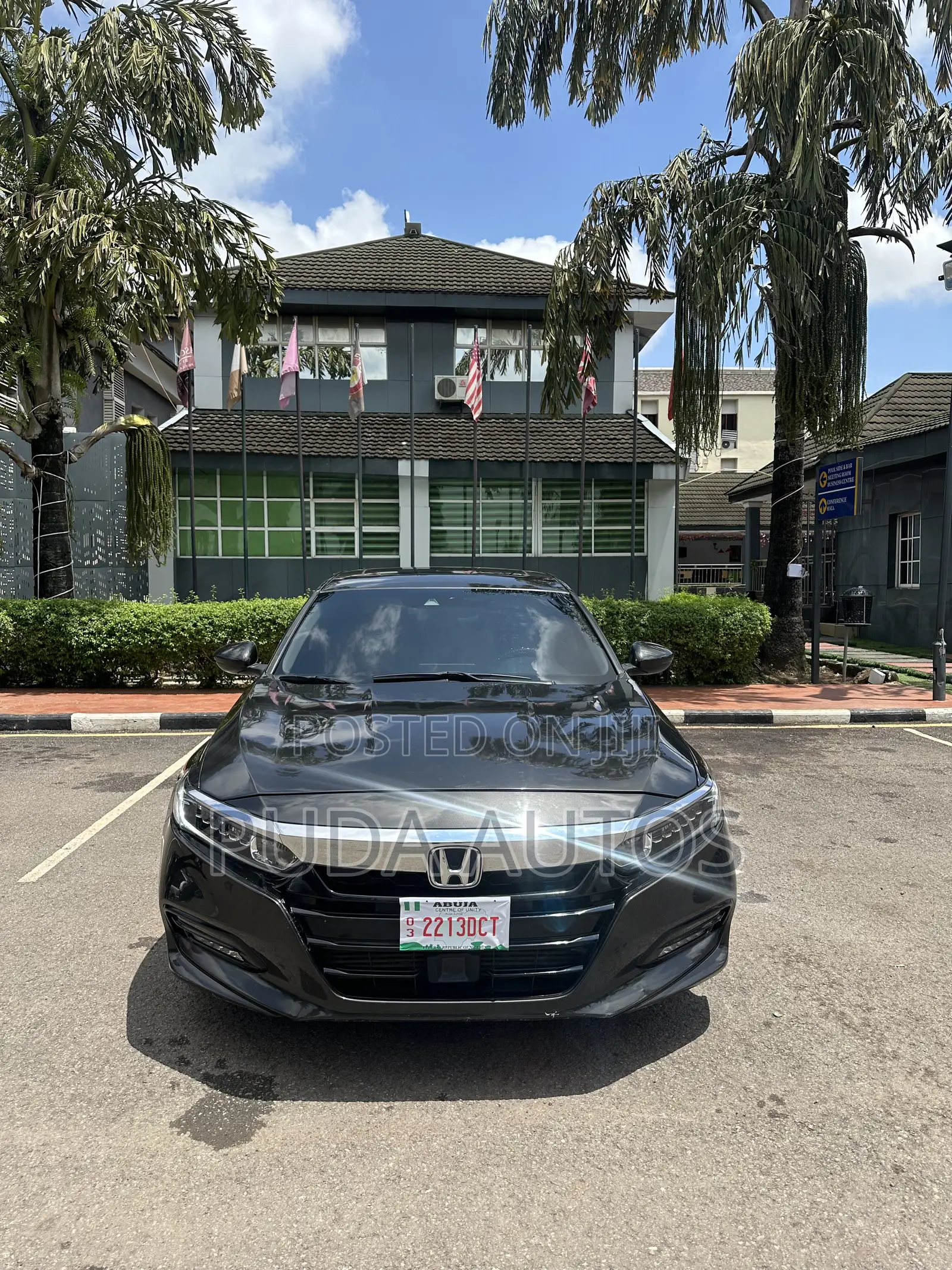 Honda Accord Touring 2.0T 2020 Gray
