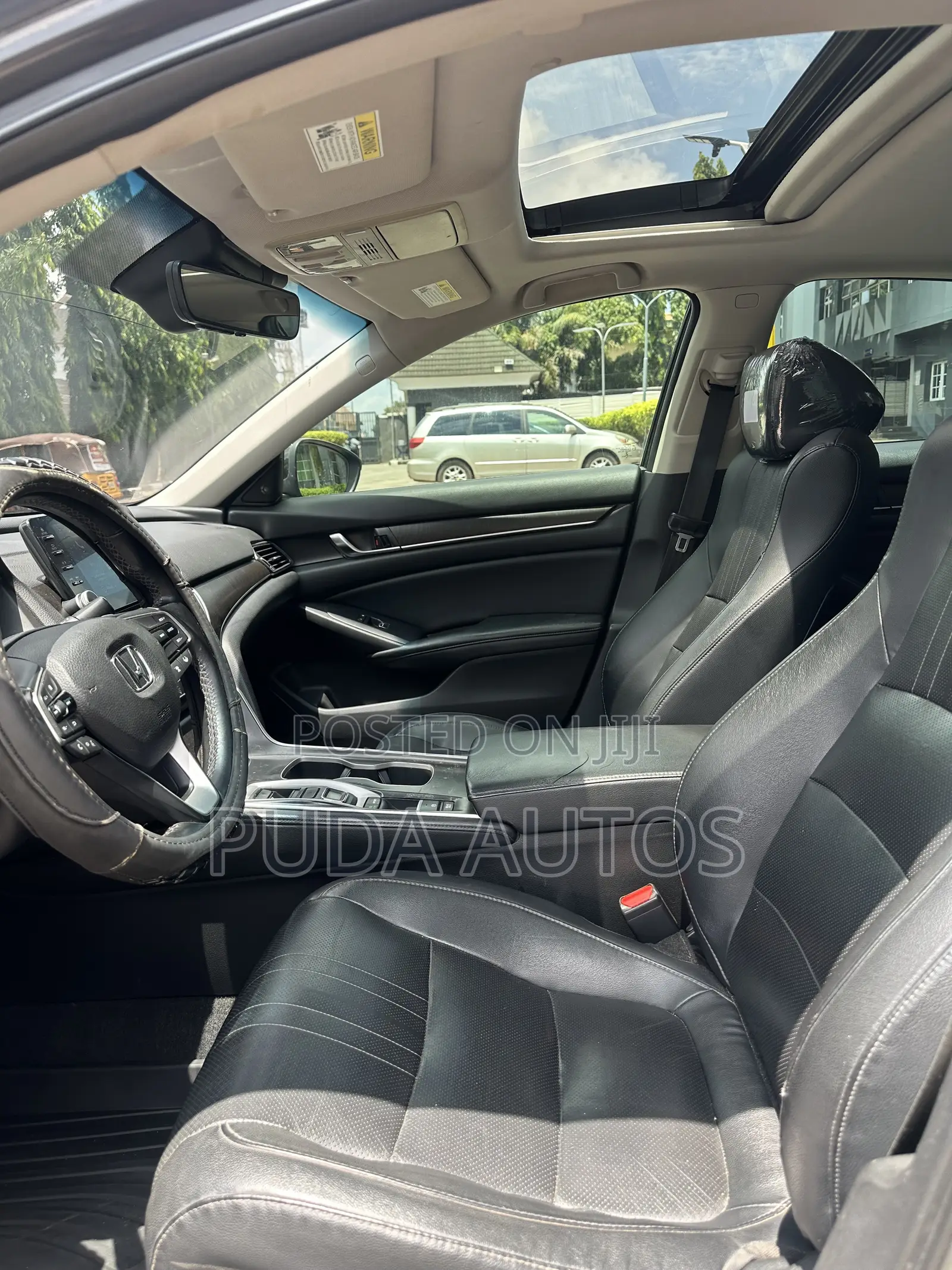 Honda Accord Touring 2.0T 2020 Gray