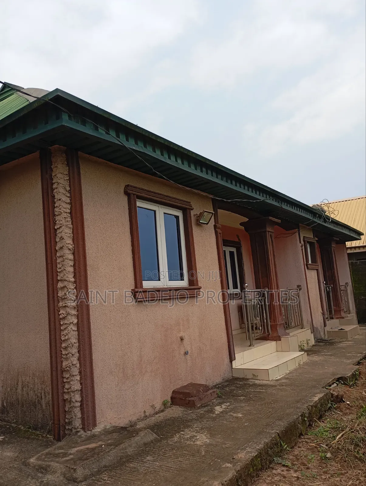 1bdrm Block of Flats in Yabatech Estate., Gberigbe for rent