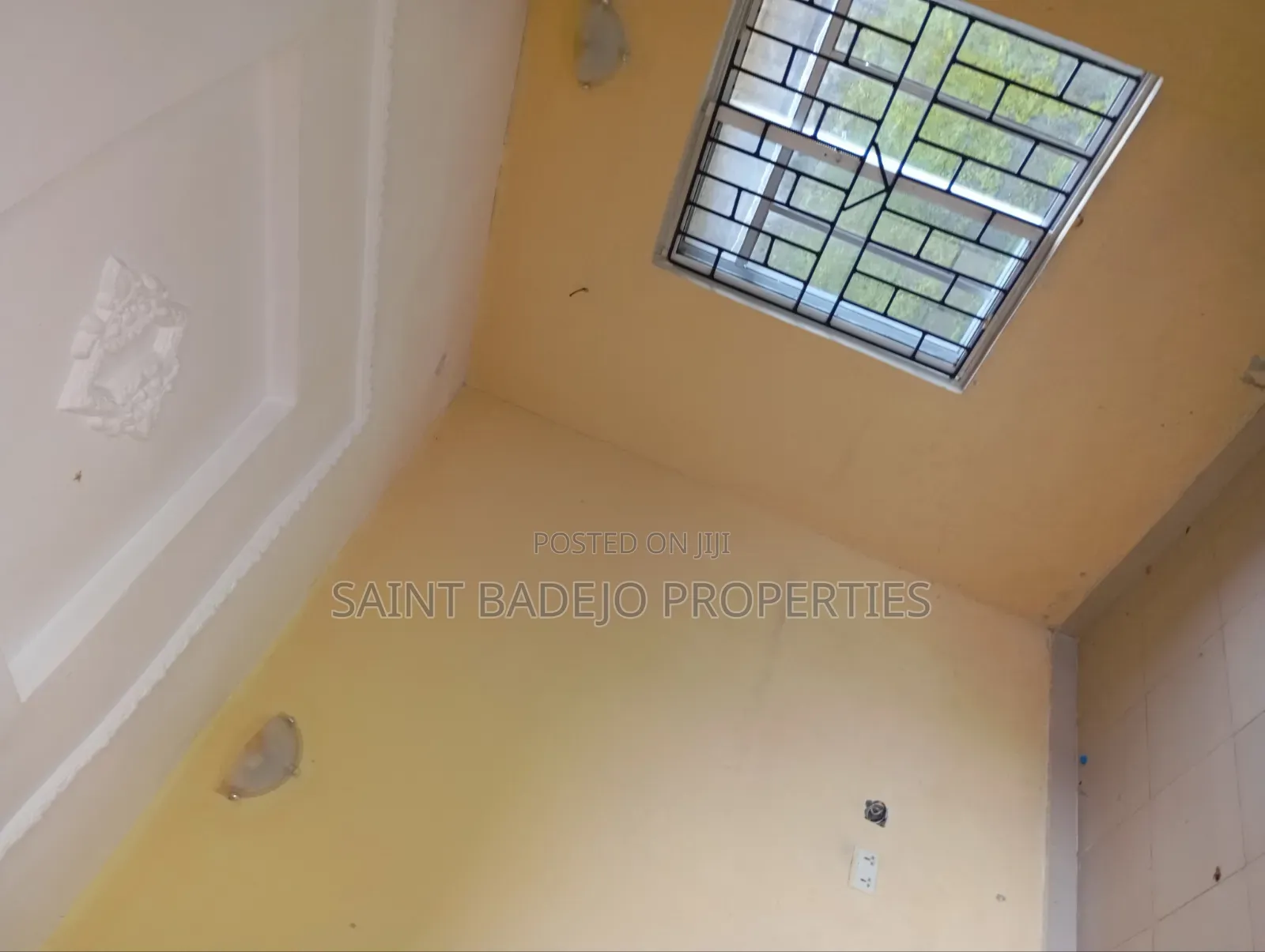 1bdrm Block of Flats in Yabatech Estate., Gberigbe for rent